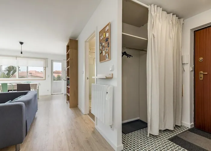 Serenity - With A Balcony Porto