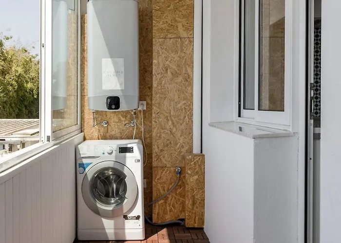 Serenity - With A Balcony * Oporto